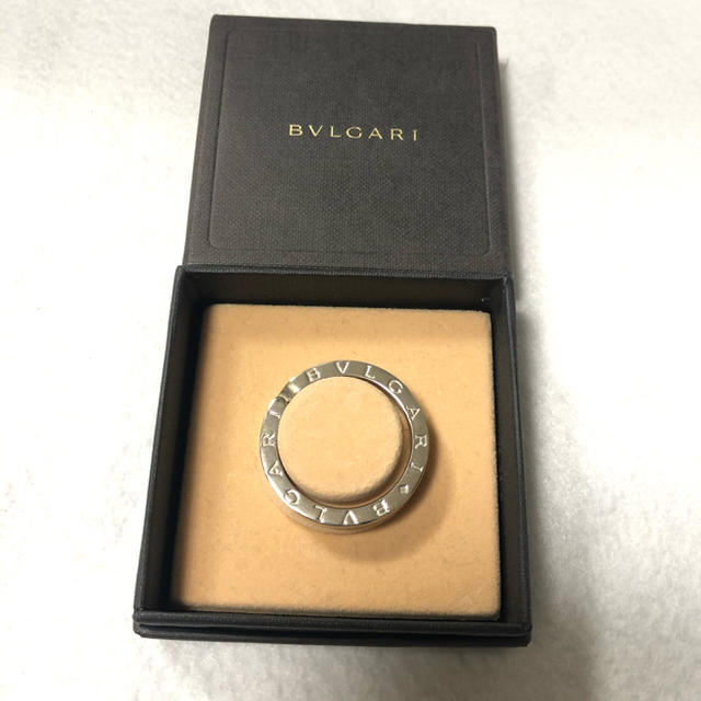 BVLGARI(ブルガリ)の美品☆ブルガリ　ビーゼロワン　キーリング メンズのアクセサリー(ネックレス)の商品写真