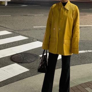 マークバイマークジェイコブス(MARC BY MARC JACOBS)のMARC JACOBS ヴィンテージコート 黄色(トレンチコート)