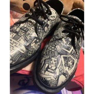 ドクターマーチン(Dr.Martens)のDr.マーチン　3ホールシューズ　総柄(ローファー/革靴)