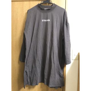 レイカズン(RayCassin)のRay Cassin ロゴTシャツ　サイドスリットチュニック(Tシャツ(長袖/七分))