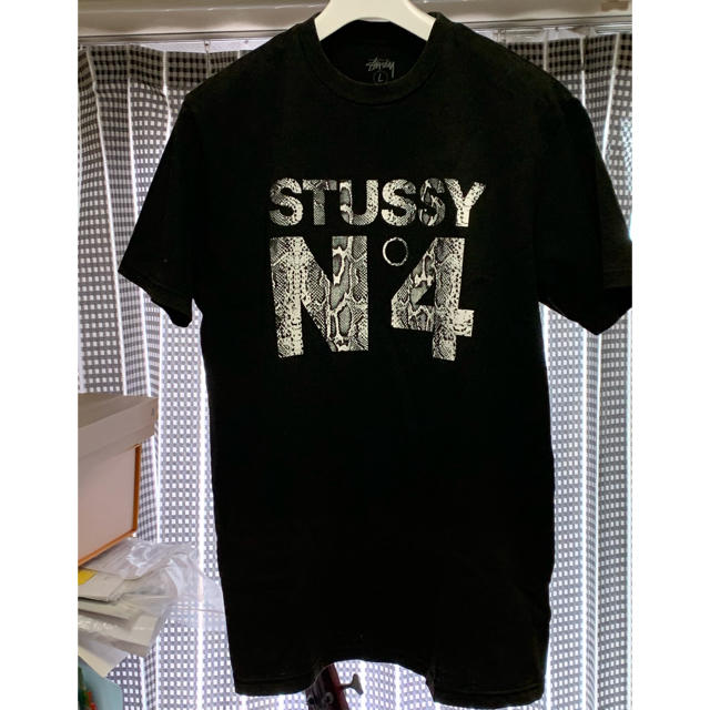 STUSSY(ステューシー)のわー様専用　stussy No.4 tee snake ステューシー tシャツ  メンズのトップス(Tシャツ/カットソー(半袖/袖なし))の商品写真