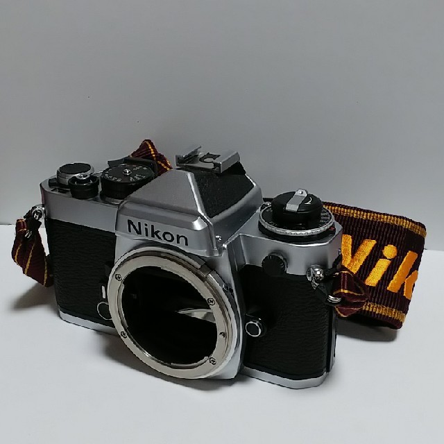 ひまわり様専用 Nikon FE 一眼レフボディ 完動品 ひまわり様専用 Nikon FE 一眼レフボディ 完動品