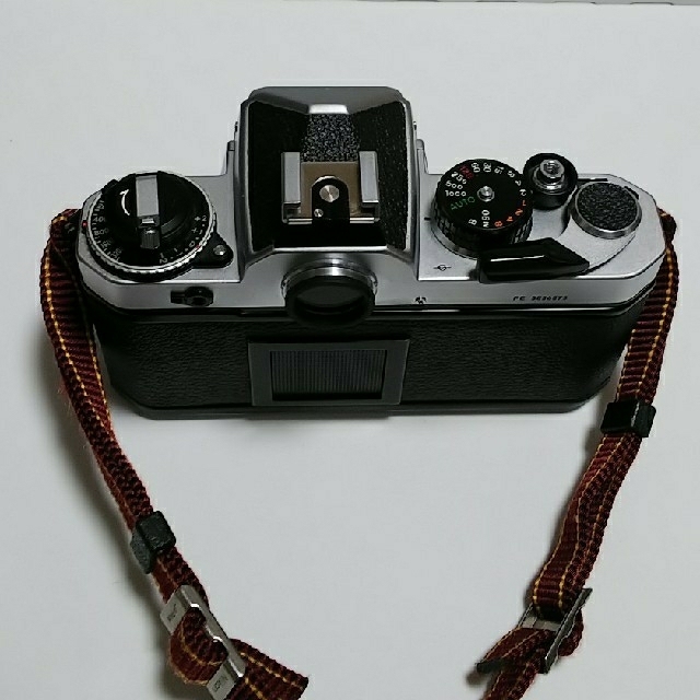 Nikon(ニコン)のひまわり様専用 Nikon  FE 一眼レフボディ    完動品 スマホ/家電/カメラのカメラ(フィルムカメラ)の商品写真