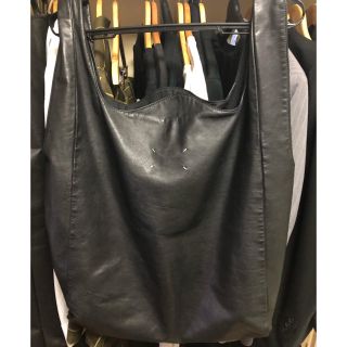 マルタンマルジェラ(Maison Martin Margiela)のMaison Margiela レザーショップバッグ　black(ショルダーバッグ)