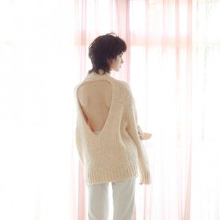 ロザリームーン(Rosary moon)のrosary moon   Fluffy Back Open Pullover(ニット/セーター)