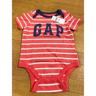 ベビーギャップ(babyGAP)の新品 babyGAP ベビー 男の子 半袖 ロンパース 80cm 綿100% 赤(ロンパース)