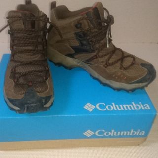 コロンビア(Columbia)の【中古品・登山靴】 「Columbia・トレッキングシューズ 26.5」(登山用品)