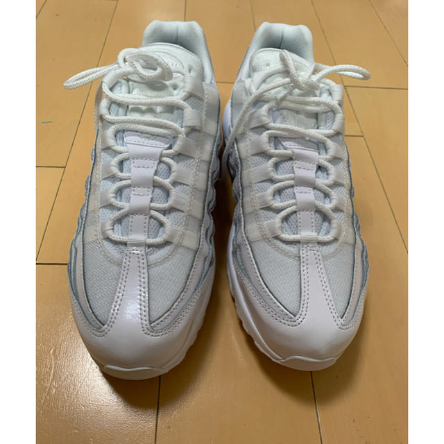 NIKE(ナイキ)のAIR MAX95専用 レディースの靴/シューズ(スニーカー)の商品写真