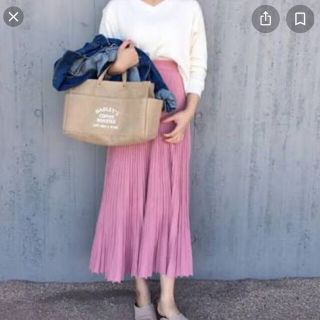 マウジー(moussy)のプリーツスカート ピンク　マウジー　レディース　ロング(ロングスカート)