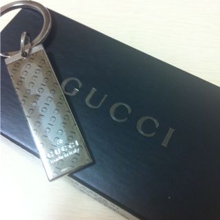 グッチ(Gucci)のGUCCI★シルバーキーホルダー箱付き(その他)