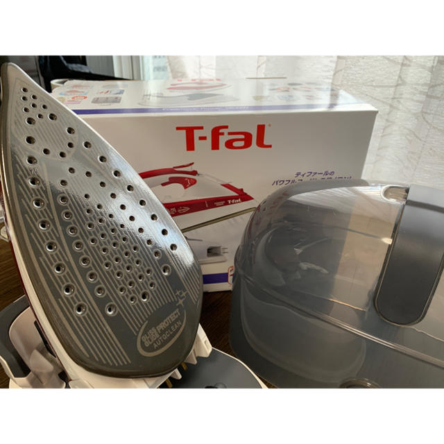 T-fal(ティファール)の【れなれな様専用】T−FAL FV9985J0 フリームーブ コードレスアイロン スマホ/家電/カメラの生活家電(アイロン)の商品写真