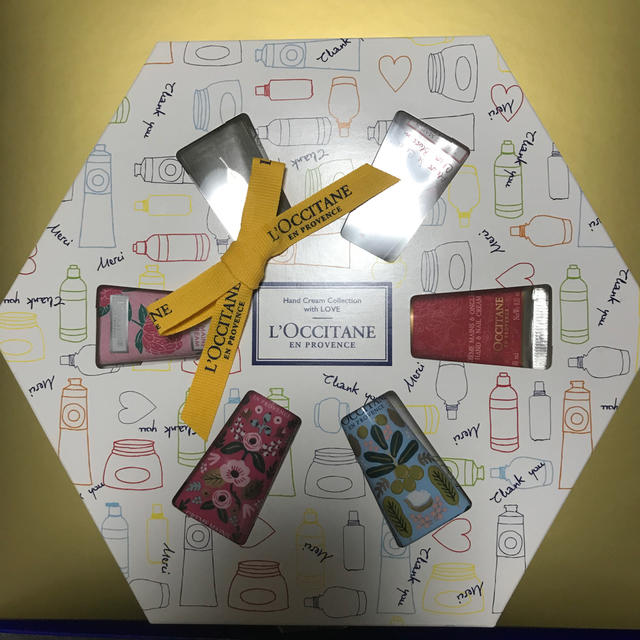 L'OCCITANE(ロクシタン)のハンドクリーム　ギフトウィズLOVE エンタメ/ホビーのエンタメ その他(その他)の商品写真