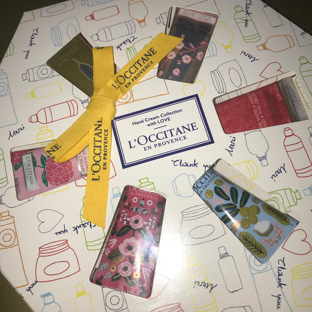 L'OCCITANE(ロクシタン)のハンドクリーム　ギフトウィズLOVE エンタメ/ホビーのエンタメ その他(その他)の商品写真