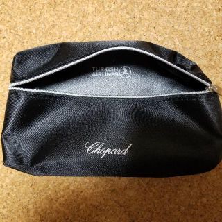 ショパール(Chopard)のショパールロゴ入り　シルクサテン風ポーチ　19×12×3cm　トルコ航空(アメニティ)