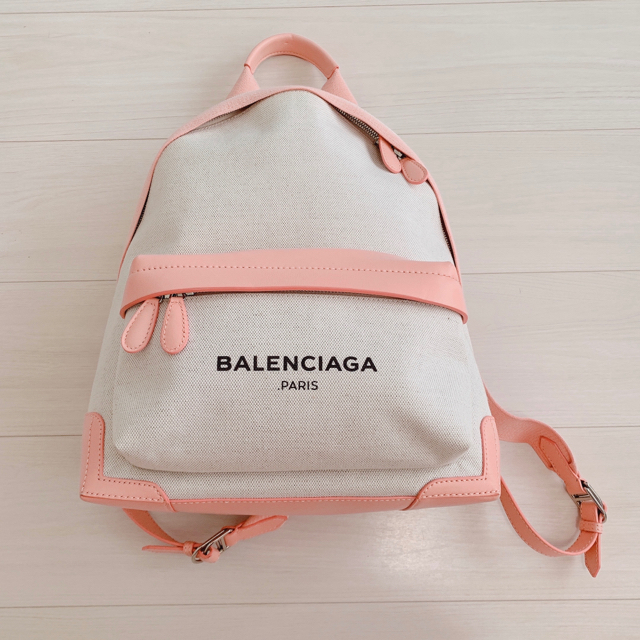 Balenciaga(バレンシアガ)のバレンシアガ リュック ピンク レディースのバッグ(リュック/バックパック)の商品写真