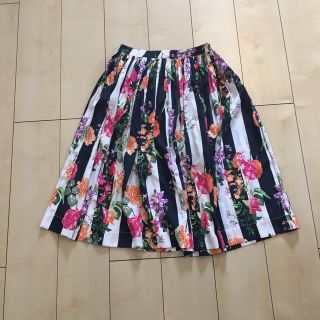 エイソス(asos)のAsos花柄スカート(ひざ丈スカート)