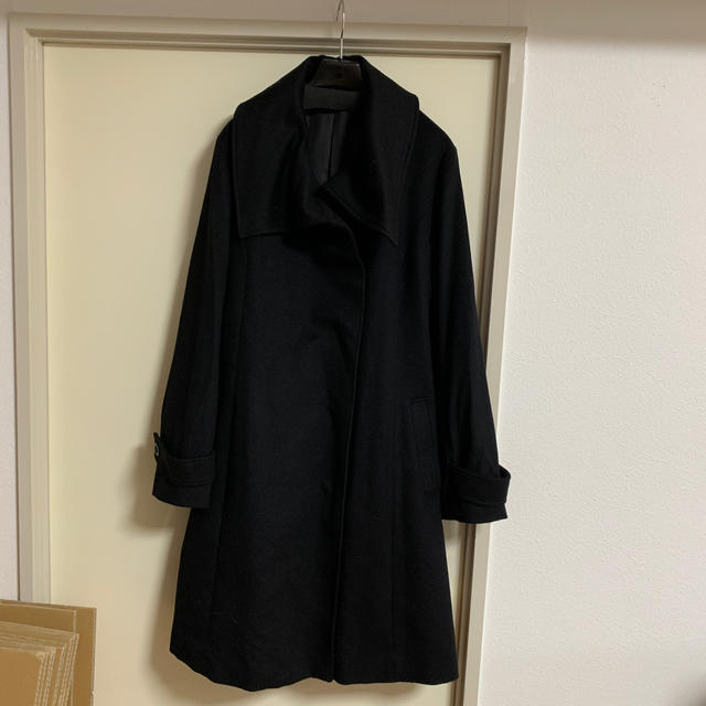 オールカシミアでブラックなので冠婚葬祭にも適しています レディースのジャケット/アウター(ロングコート)の商品写真