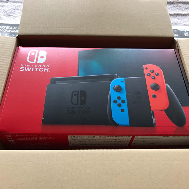 Nintendo Switch(ニンテンドースイッチ)のNintendo Switch JOY-CON(L) ネオンブルー/(R) ネオ エンタメ/ホビーのゲームソフト/ゲーム機本体(家庭用ゲーム機本体)の商品写真