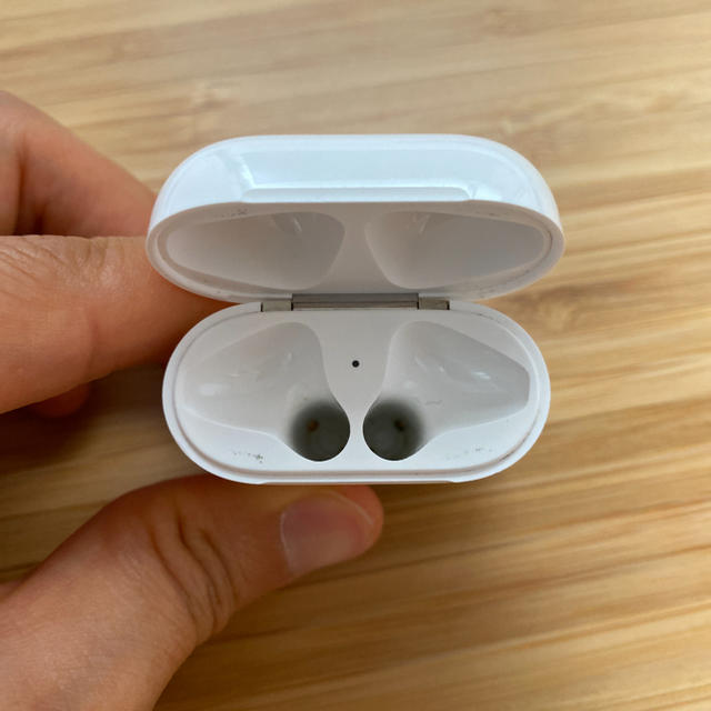 定番100%新品】 Apple AirPods 第1世代の通販 by mktkj's shop｜アップルならラクマ 