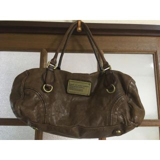 マークバイマークジェイコブス(MARC BY MARC JACOBS)のMARC BY MARC JACOBS ブラウン　ショルダーバッグ　(ショルダーバッグ)