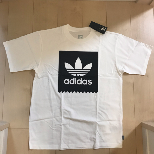 adidas(アディダス)の専用☆ハーフパンツ1点　TシャツXL2点　3点セット メンズのパンツ(ショートパンツ)の商品写真