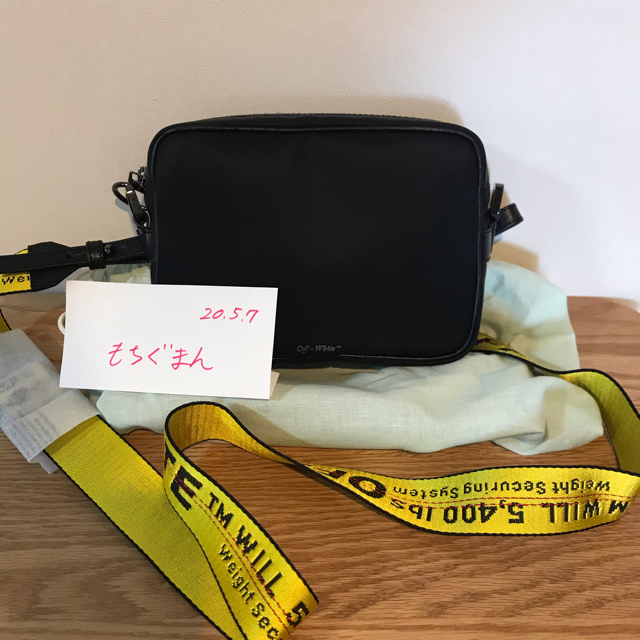 Off white クロスボディバッグ Off white クロスボディバッグ