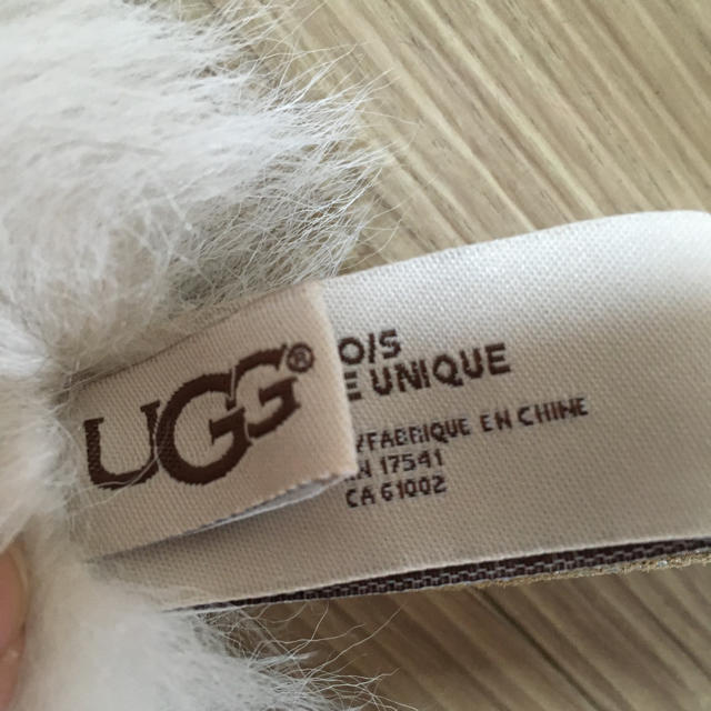 UGG(アグ)のUGG アグ イヤーマフ 耳あて K FLUFF SQUAD EARMUFF  レディースのファッション小物(イヤーマフ)の商品写真