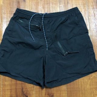 アンユーズド(UNUSED)のUnused ナイロンショートパンツ(ショートパンツ)