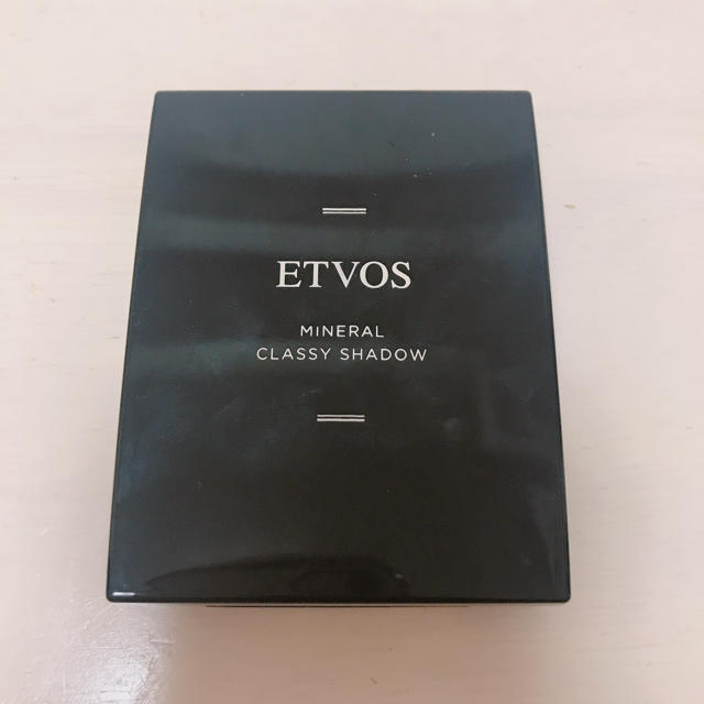 ETVOS(エトヴォス)のRosy  lily♡様専用 コスメ/美容のベースメイク/化粧品(アイシャドウ)の商品写真