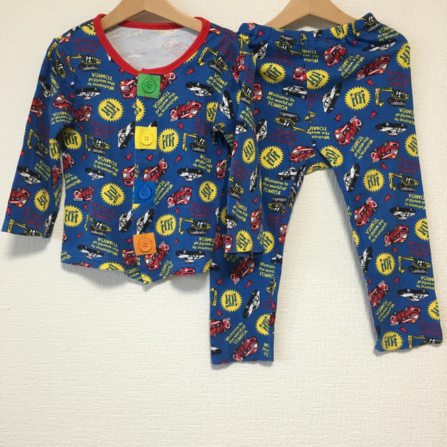 パジャマ100 キッズ/ベビー/マタニティのキッズ服男の子用(90cm~)(パジャマ)の商品写真