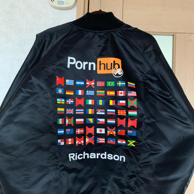 richardson × pornhub ボンバージャケット