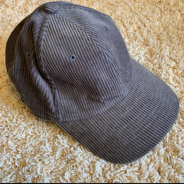 GU(ジーユー)のGU コーデュロイキャップ レディースの帽子(キャップ)の商品写真