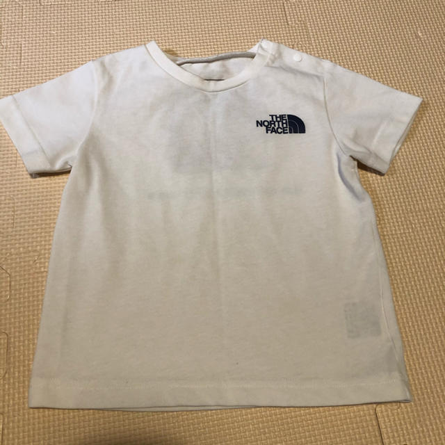 THE NORTH FACE(ザノースフェイス)のTHE NORTH FACE kidsTシャツ 90 キッズ/ベビー/マタニティのキッズ服男の子用(90cm~)(Tシャツ/カットソー)の商品写真