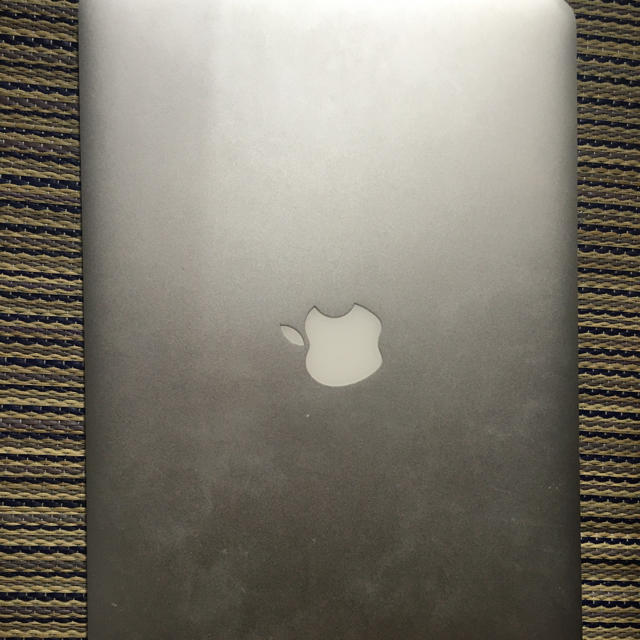 MACBOOK AIR 13インチ　PRO