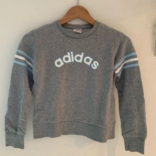 アディダス(adidas)のadidas 140cm ラメロゴ　グレー　スウェット　トレーナー(Tシャツ/カットソー)