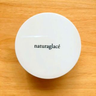 ナチュラグラッセ(naturaglace)のナチュラグラッセ ルースパウダー 01 ルーセントベージュ3.5ｇ(フェイスパウダー)