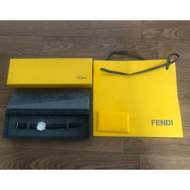 FENDI(フェンディ)のフェンディ 腕時計 レディース レディースのファッション小物(腕時計)の商品写真