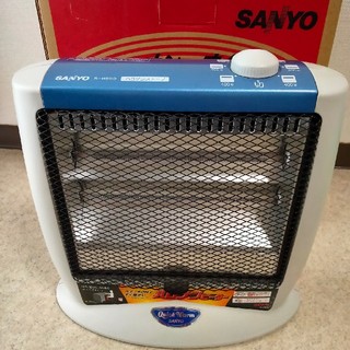 サンヨー(SANYO)のSANYO ハロゲンヒーター(電気ヒーター)