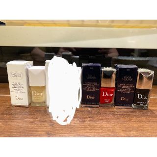 クリスチャンディオール(Christian Dior)のDior　マニキュア　数回のみ使用(マニキュア)