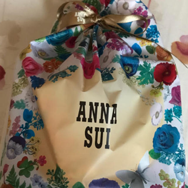ANNA SUI(アナスイ)のANNA SUI ノベルティ　缶バッグ エンタメ/ホビーのコレクション(ノベルティグッズ)の商品写真