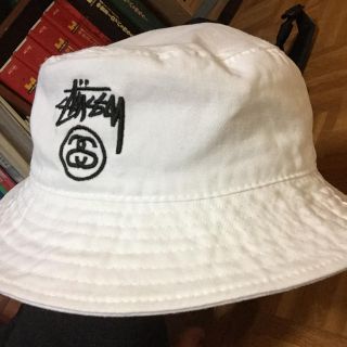 ステューシー(STUSSY)のstussy バケットハット ホワイト(ハット)