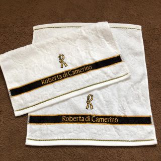 ロベルタディカメリーノ(ROBERTA DI CAMERINO)の新品＊ロベルタタオル＊２枚組(タオル/バス用品)