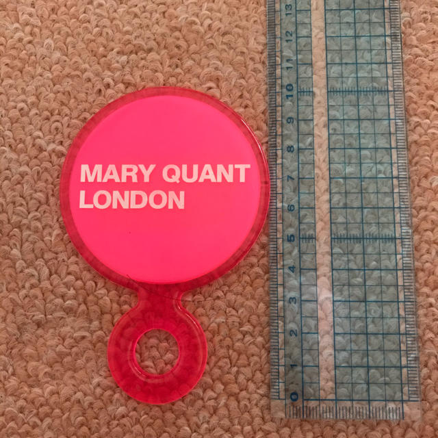 MARY QUANT(マリークワント)のMARY QUANT ミニサイズ 鏡 レディースのファッション小物(ミラー)の商品写真