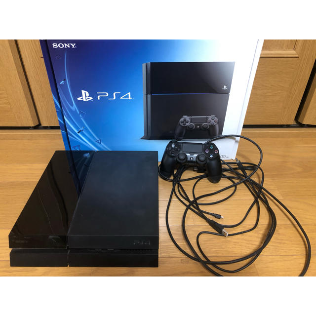 ps4 本体 ソフト5本付き ジャンク? ps4 本体 ソフト5本付き ジャンク?