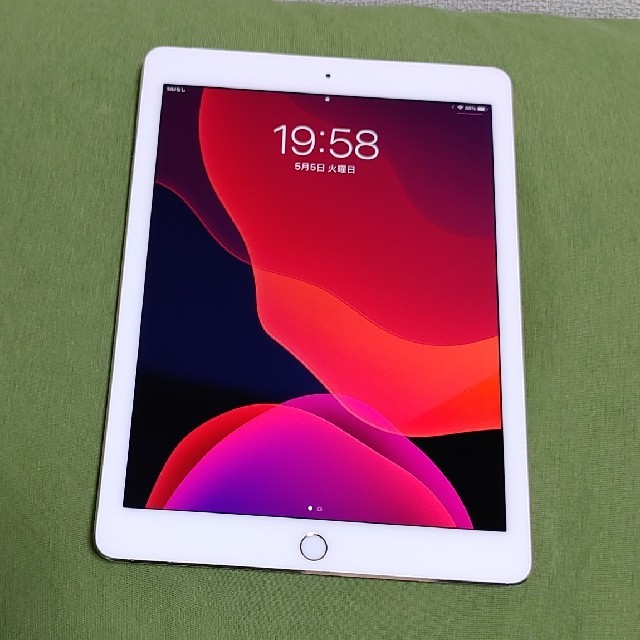 iPad Air2 Wi-Fi Cellular 16GB ゴールド