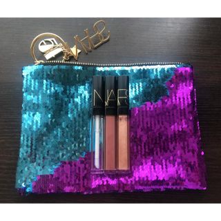 ナーズ(NARS)のNARS 2019ホリデー クリスマスコフレ アウトシャイン リップグロスセット(コフレ/メイクアップセット)