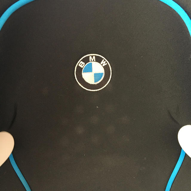 【親族相談中につき値下げ】BMW 純正ジュニアシート　iso FIX 2