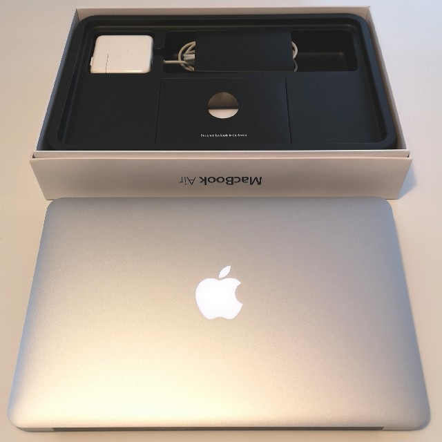 Apple MacBook Air 11-inch Mid 2013