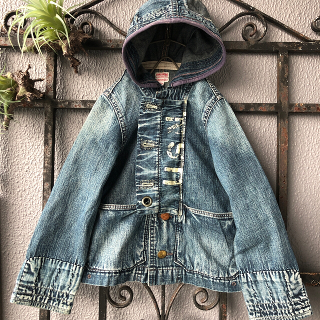 DENIM DUNGAREE(デニムダンガリー)の専用です！　デニムダンガリージャケット キッズ/ベビー/マタニティのキッズ服男の子用(90cm~)(ジャケット/上着)の商品写真