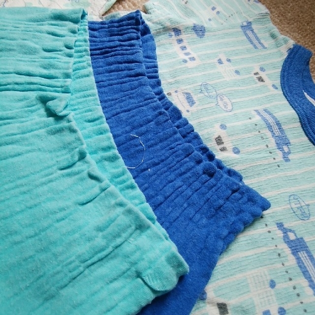 しまむら(シマムラ)の半袖パジャマ２枚セット、下着３枚セット キッズ/ベビー/マタニティのキッズ服男の子用(90cm~)(パジャマ)の商品写真